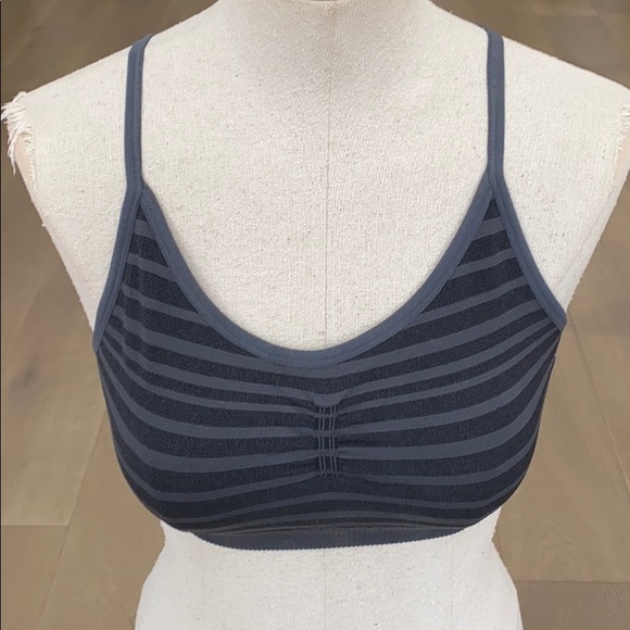 Sport bra - Picture 2 of 5